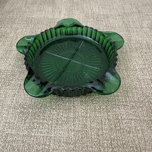 Anchor Hocking Forest Green Queen Mary Glass Ashtray / Coaster Vintage